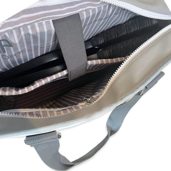 On-the-go Multiuse tote - Picture 8 of 15